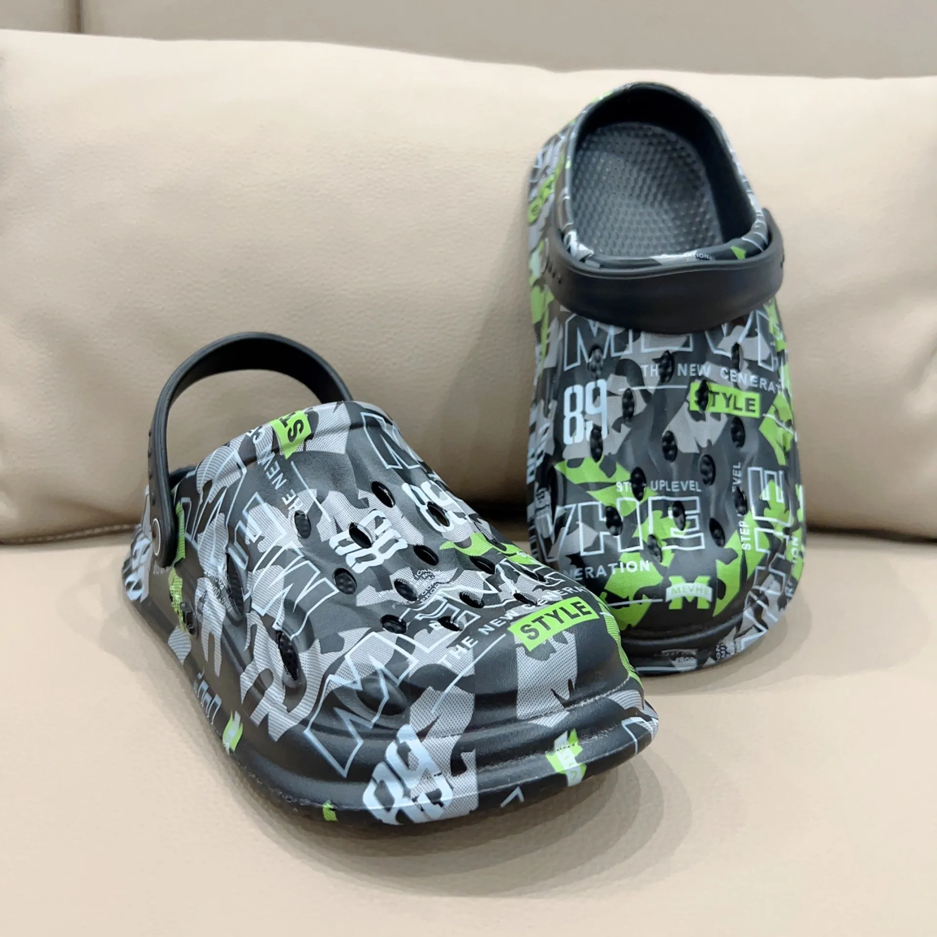 Plus Size New Men's Slippers S - огляд і ціна Men'S Shoes With Velcro