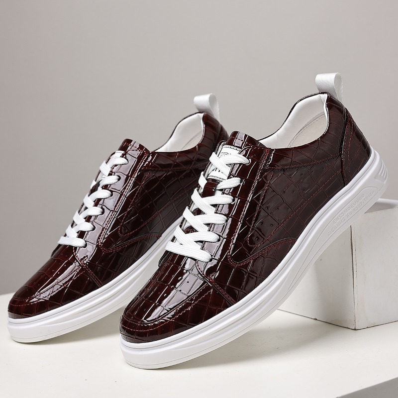 Classic Male Low Top Skate Sho - огляд і ціна Men'S Shoes Hush Puppies